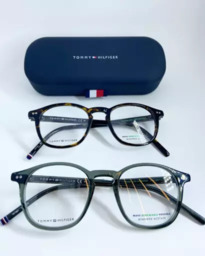Coleção Tommy Hilfiger - óculos